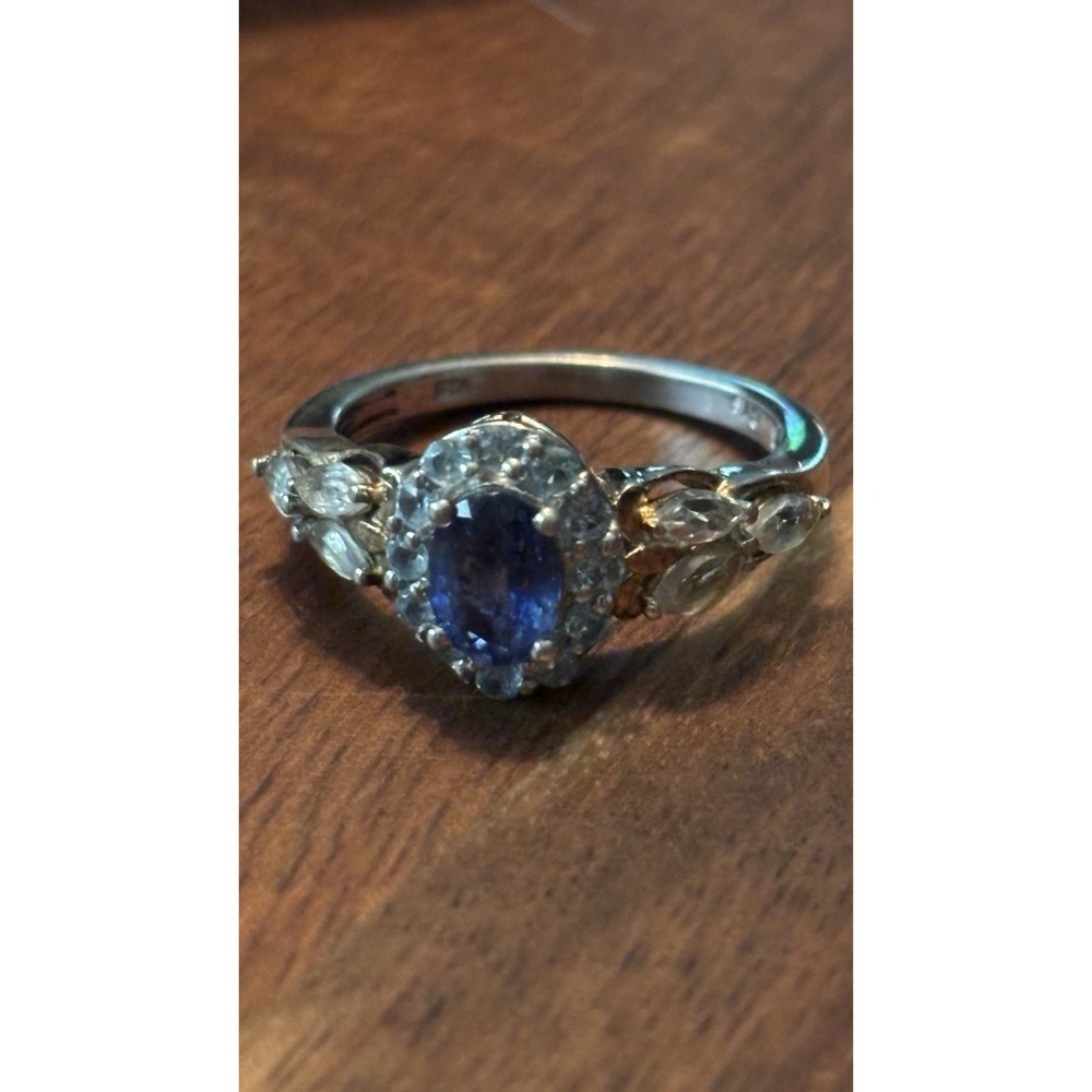Sterling Silver Blue And White Topaz Ring Size 7.25
